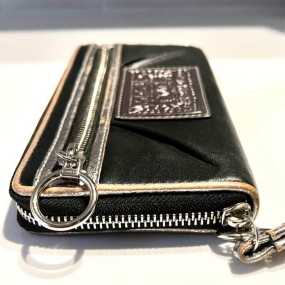 COACH Poppy Wallet Wristlet Black/Silver vintage ❤️ - Picture 2 of 8